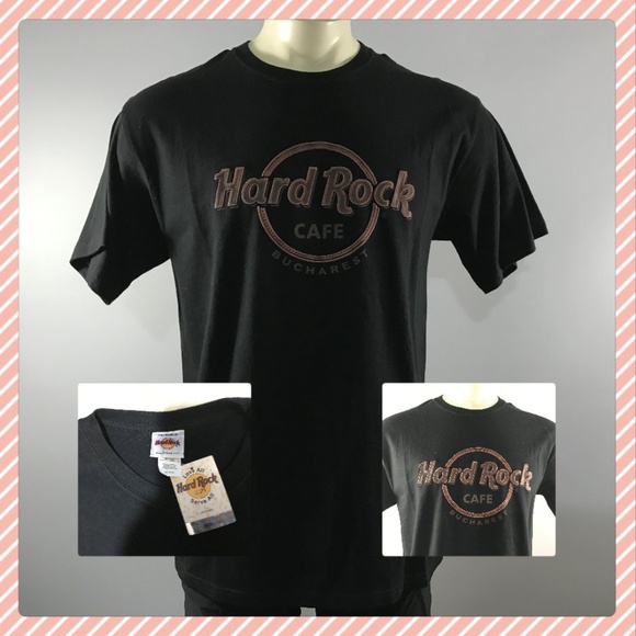 NWT Hard Rock Cafe Bucharest Romania T-Shirt raised front logo unisex - Picture 1 of 8